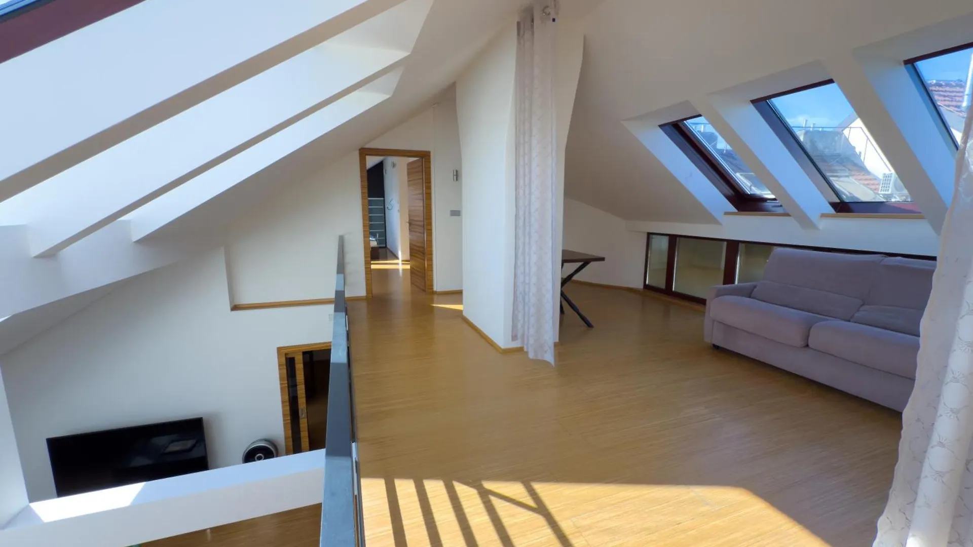Loft-Style& Modern Apartment In The Center Of Πράγα Τσεχία