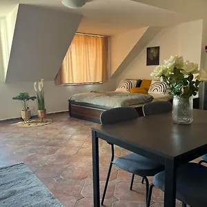  Apartament Old Town Square