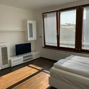  Apartament Nad Vltavou
